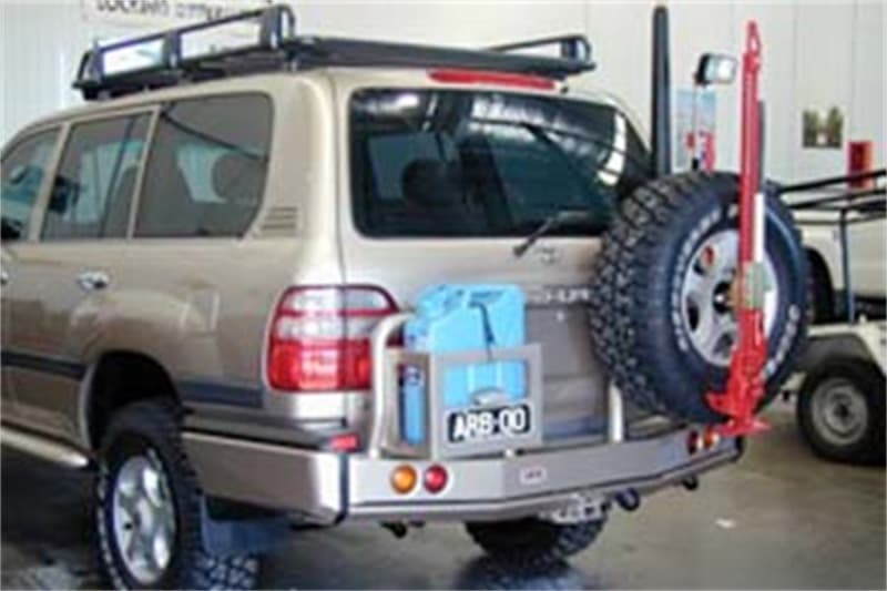 מחזיק ג'ריקן ARB